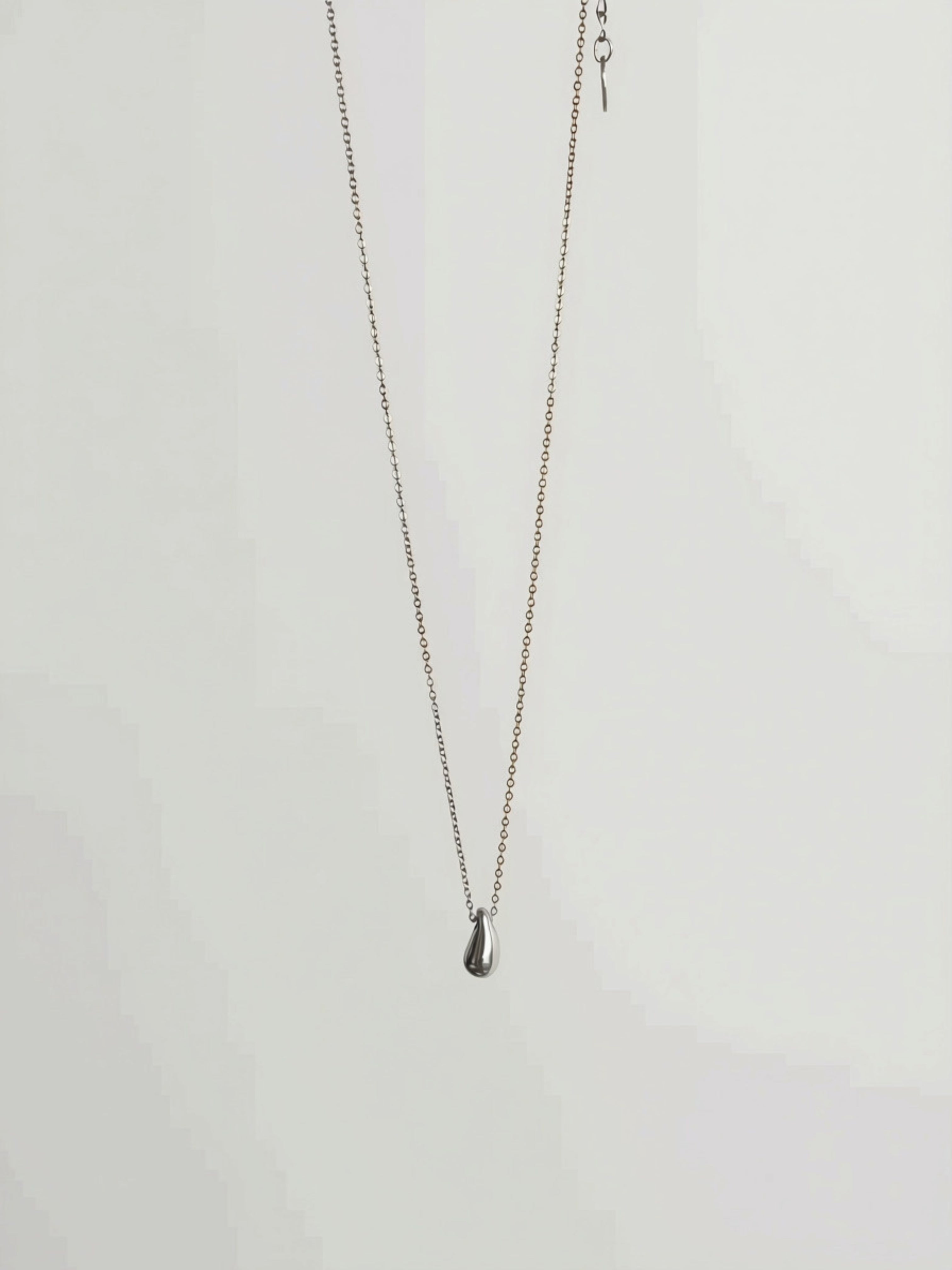 The Reign Drop Necklace