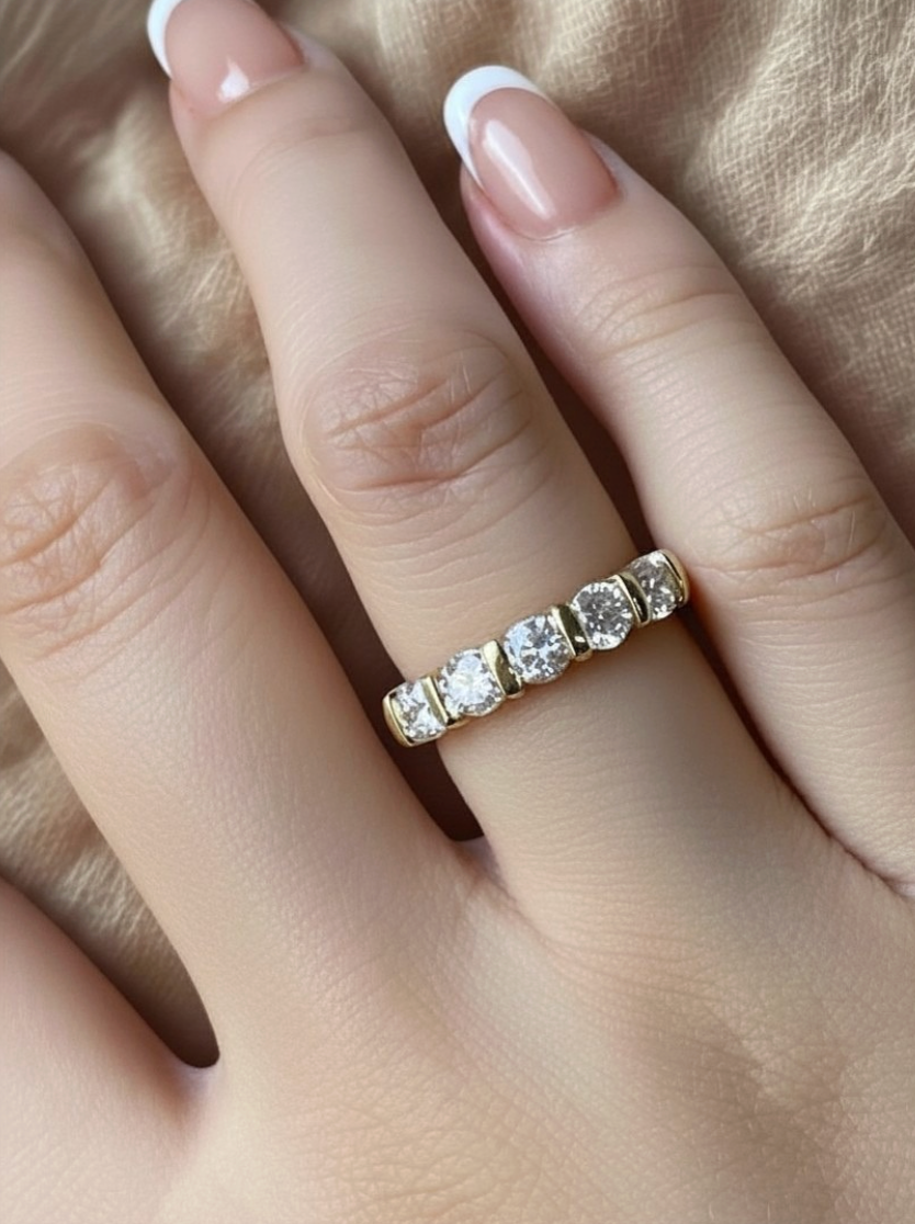 The Classic 5 Diamond Ring
